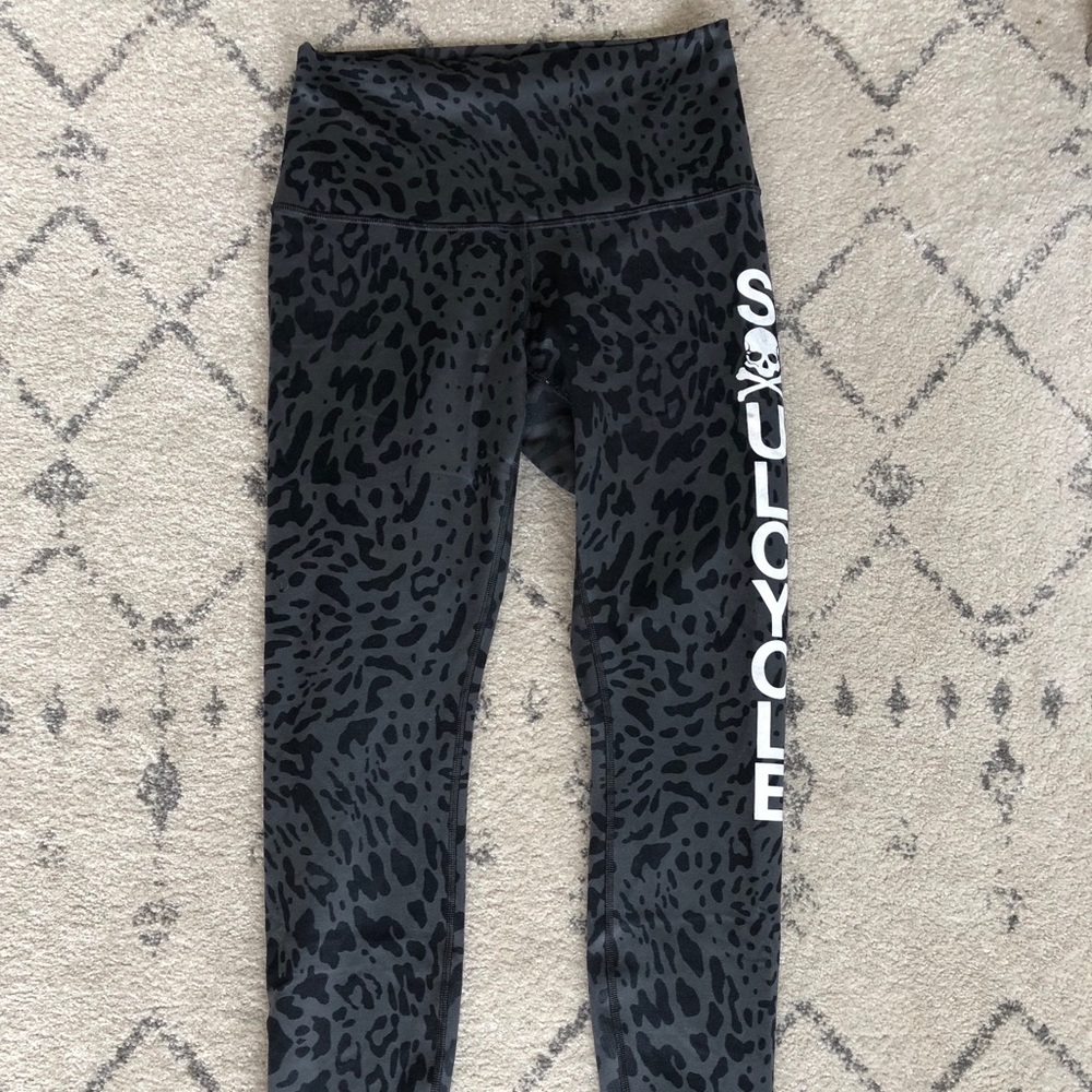 Soulcycle Lululemon Wunder Unders - long